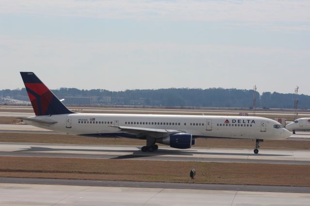 Boeing 757-200 (N523US)