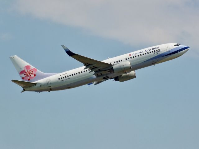 Boeing 737-800 (B-18609)