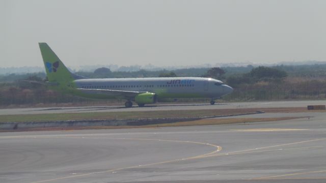 Boeing 737-700 (HL7567) - At Runway (Age 12.5 years) - Low cost airline & a full subsidiary of Korean Air