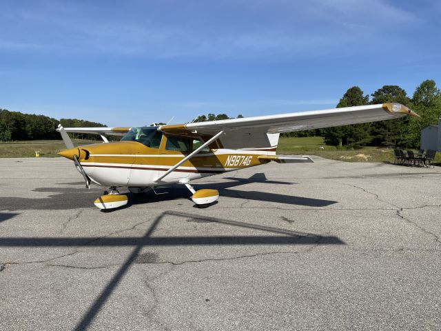 Cessna Skyhawk (N9874G)