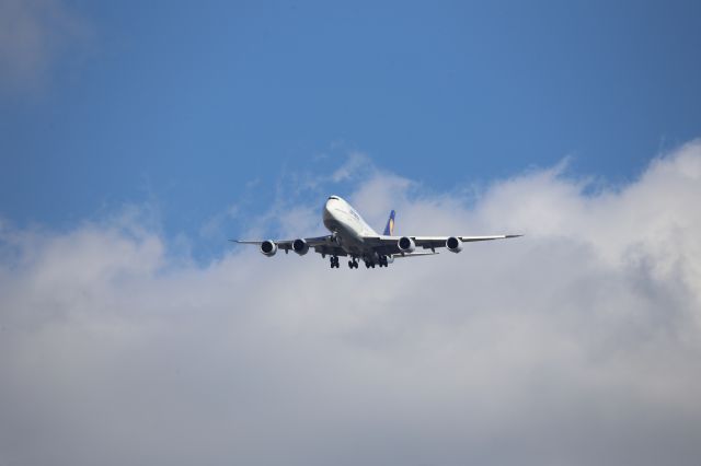 BOEING 747-8 (D-ABYG)