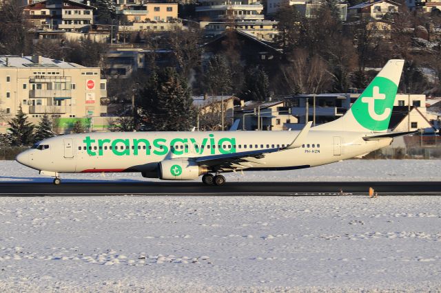 Boeing 737-800 (PH-HZN)