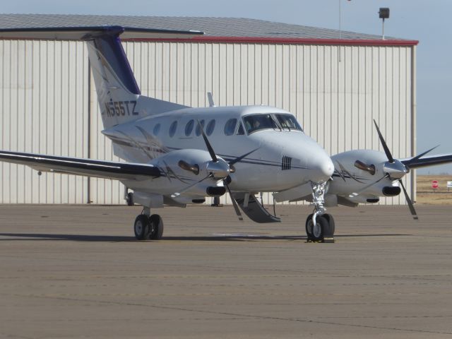 Beechcraft King Air 90 (N555TZ)