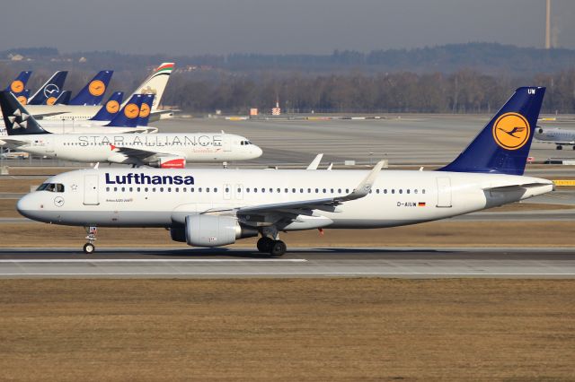 Airbus A320 (D-AIUW)