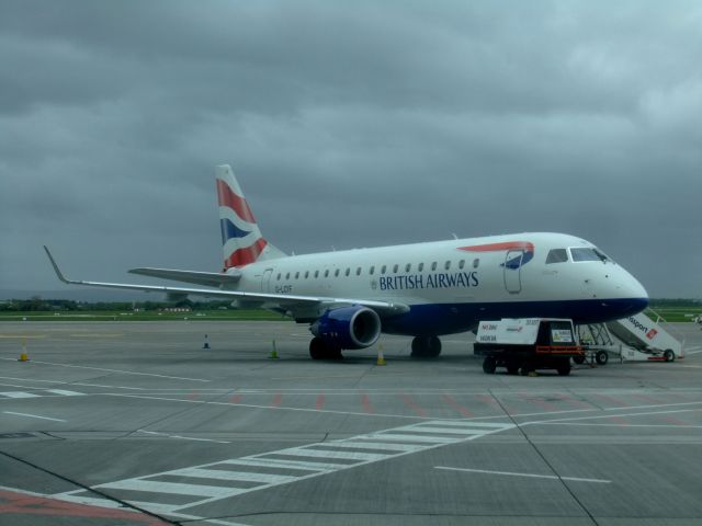 Embraer 170/175 (G-LCYF) - This ERJ-170STD G-LCYF I saw shortly before leaving the DUB terminal, through a bottom window behind the passport control. Picture made 17th may 2015.