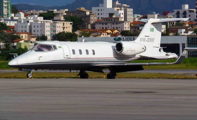 Learjet 55 (PR-ERR)