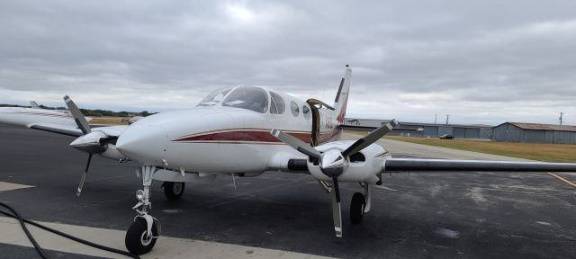 Cessna 340 (N1918E) - On the ramp at KGTU