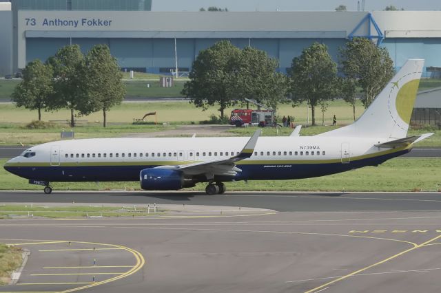 Boeing 737-800 (N739MA) - MIAMI AIR