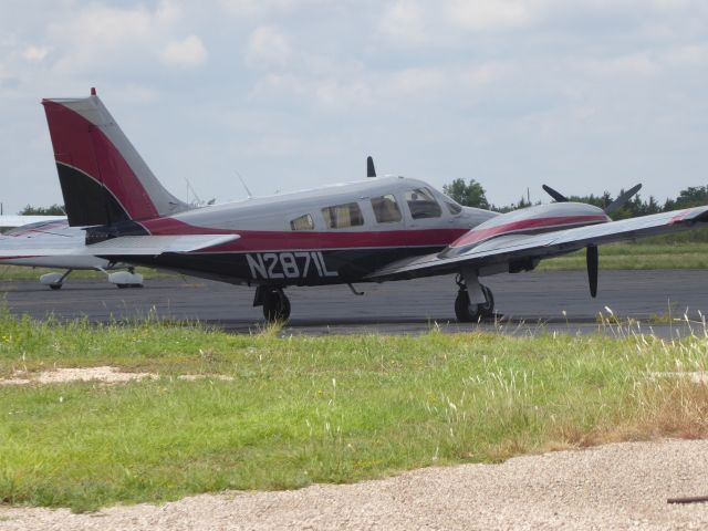 Piper Seneca (N2871L)