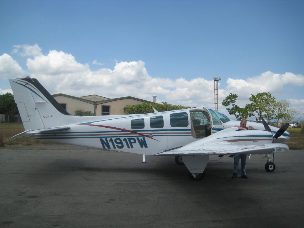 Beechcraft Baron (58) (N191PW)