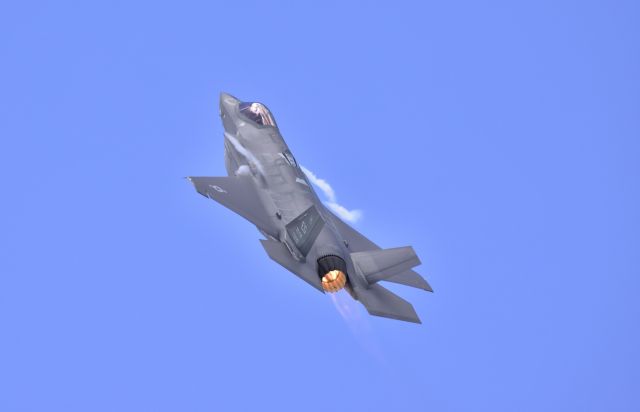 Lockheed F-35C —