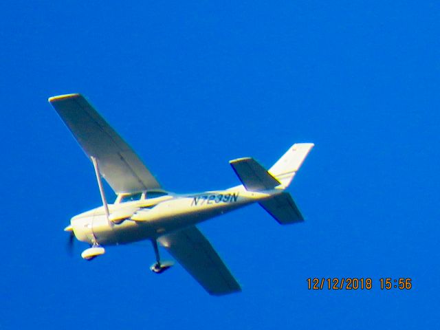 Cessna Skyhawk (N7239N)
