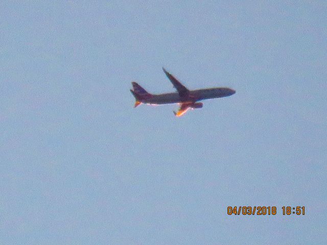 Boeing 737-800 (N352PS)