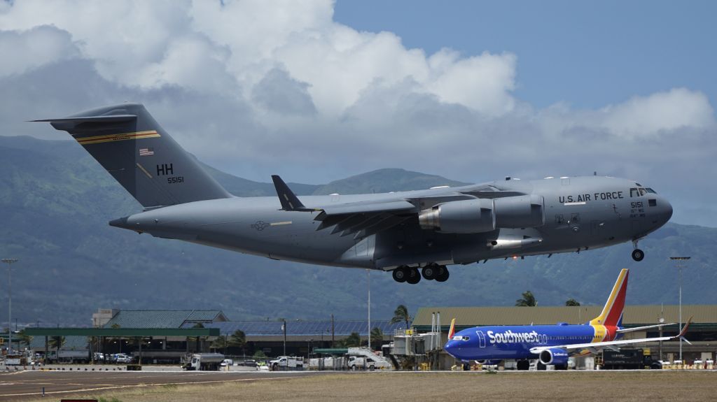 Boeing Globemaster III (05-5151) - N8307K had to wait.