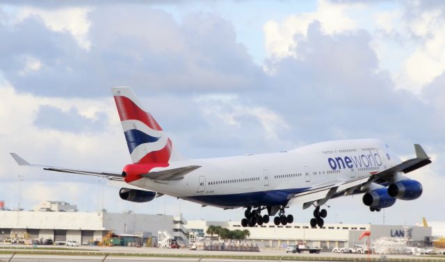 Boeing 747-400 (G-CIVD)