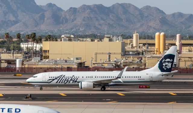 Boeing 737-900 (N462AS) - Spotted at KPHX on September 19, 2020