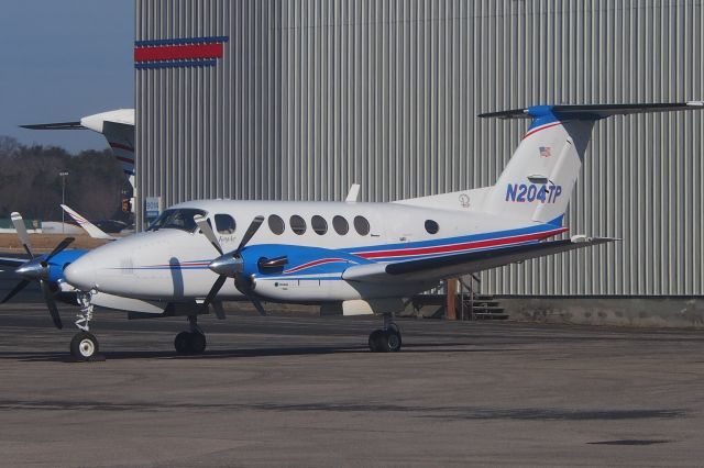 Beechcraft Super King Air 200 (N204TP)