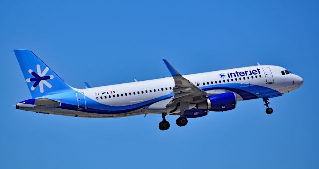 Airbus A320 (XA-MBA) - XA-MBA Interjet 2016 Airbus A320-214 - cn 7345 - Las Vegas - McCarran International Airport (LAS / KLAS)br /USA - Nevada May 19, 2017br /Photo: Tomás Del Coro