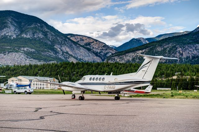 Beechcraft Super King Air 200 (BXH151) - Invermere on a medevac flight