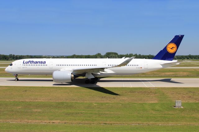 Airbus A350-900 (D-AIXD)