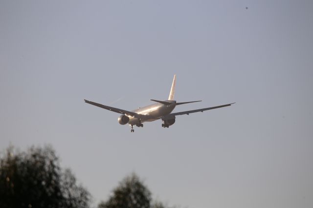 BOEING 777-300ER (RP-C7777)