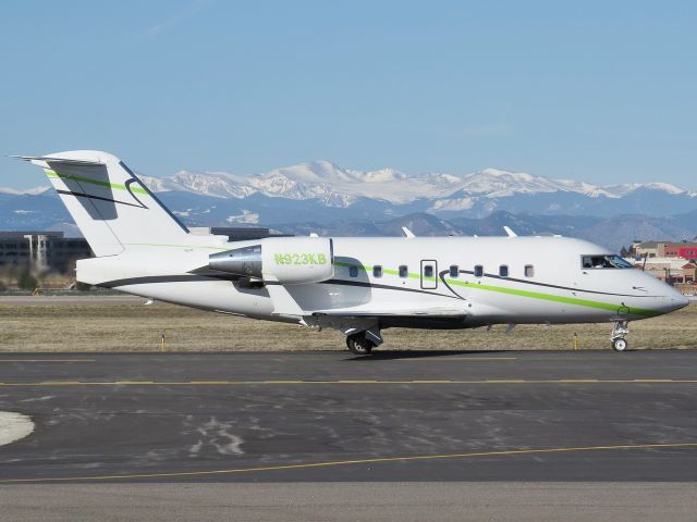 Canadair Challenger (N923KB)