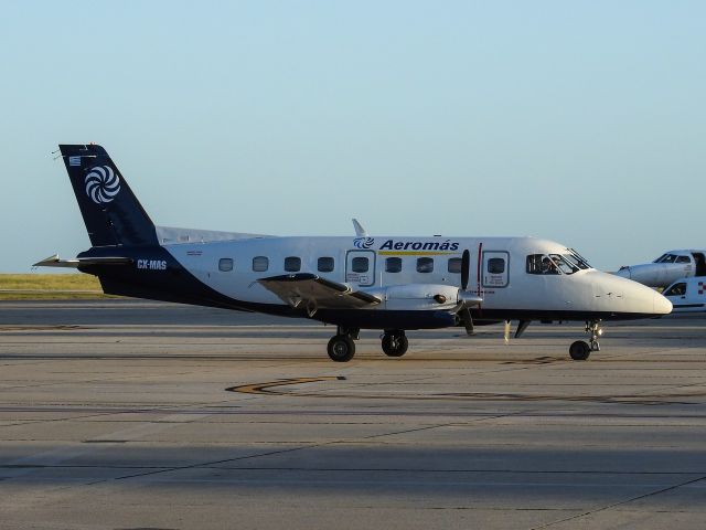 Embraer EMB-110 Bandeirante (CX-MAS)