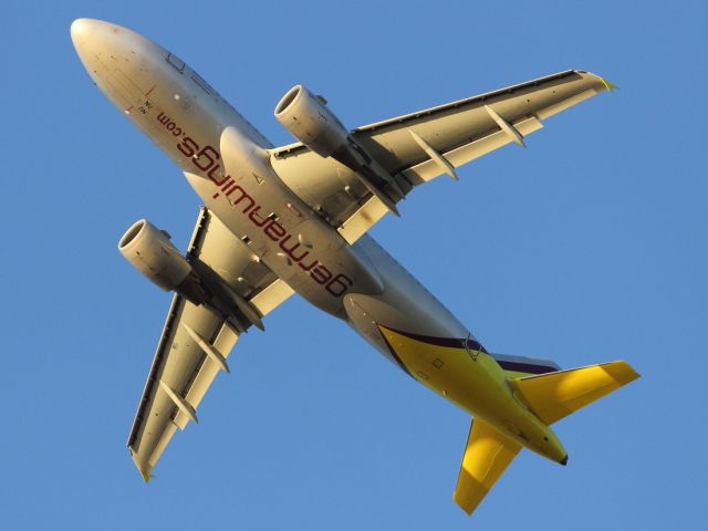 Airbus A319 — - Germanwings A319 departs runway 027L at LHR.