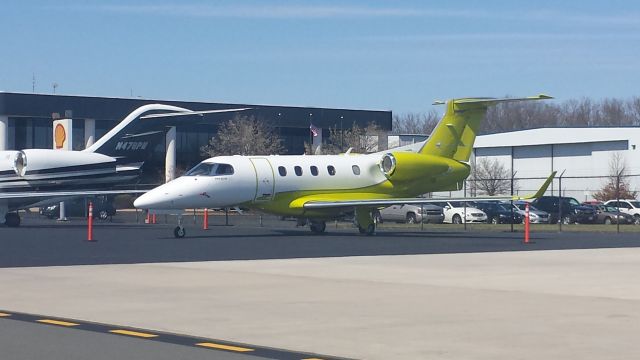 Embraer Phenom 300 (N119EP)