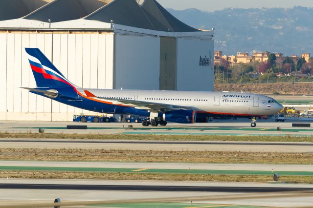 Airbus A330-200 (VQ-BBF) - 04.12.2016