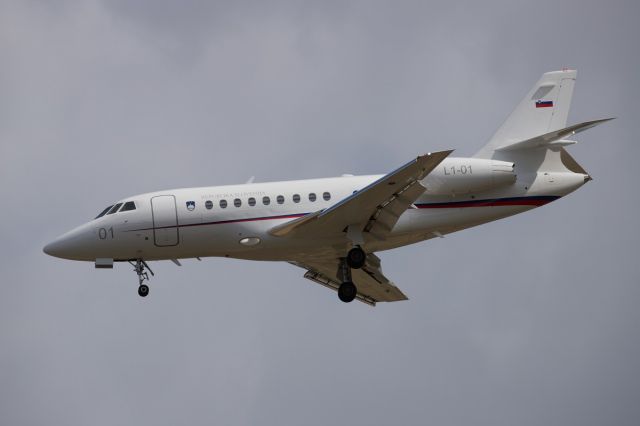 Dassault Falcon 2000 (L101) - Arriving from Ljubljana, Slovenia as LSV101.