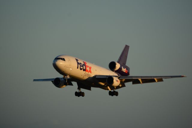 McDonnell Douglas DC-10 (N365FE)