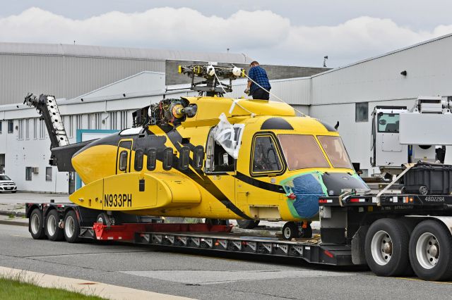 Sikorsky Helibus (N933PH)