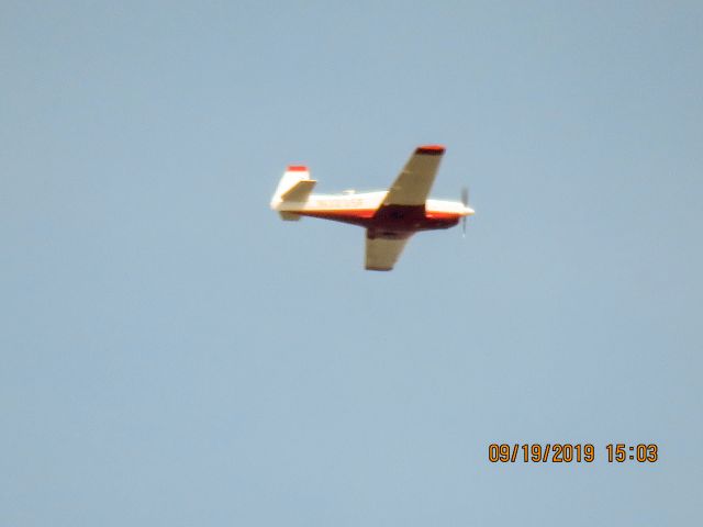 Mooney M-20 (N3235F)