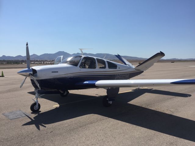 Beechcraft 35 Bonanza (N1563W)