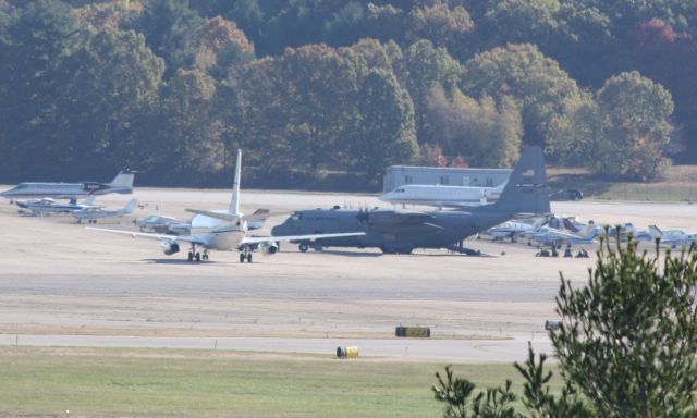 Lockheed C-130 Hercules —