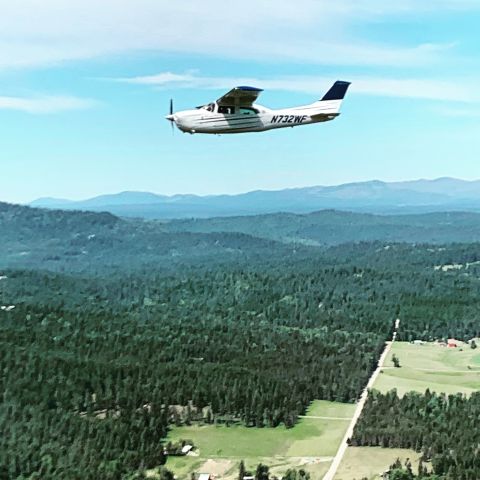 Cessna Centurion (N732WF)
