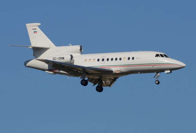 Dassault Falcon 900 (3C-ONM)