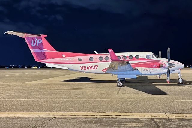 Beechcraft Super King Air 350 (N848UP)