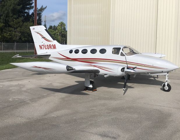 Cessna Chancellor (N760RM) - Stunning Cessna 414 with New Paint and Interior, Full Garmin panel with STEC 55, ALT Pre ADSB, macdonaldaircraft.com 