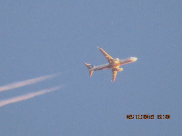 Boeing 737-800 (N553AS)