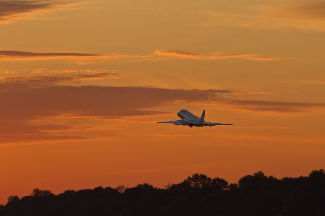 North American Sabreliner (N570R)