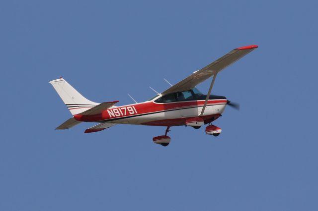 Cessna Skylane (N91791)