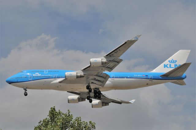 Boeing 747-400 (PH-BFV)