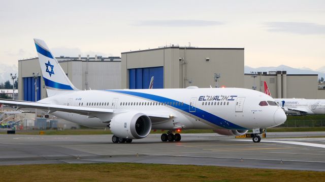 Boeing 787-8 (4X-ERB) - ELY1788 taxis from the Boeing North ramp to Rwy 16R for its delivery flight to TLV on 12.19.19. (ln 947 / cn 63397). This is the second B788 for El Al.