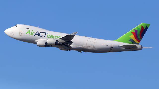 Boeing 747-400 (TC-AMC)