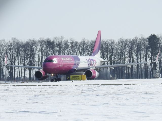 Airbus A320 (HA-LPK) - Spotting EPLB