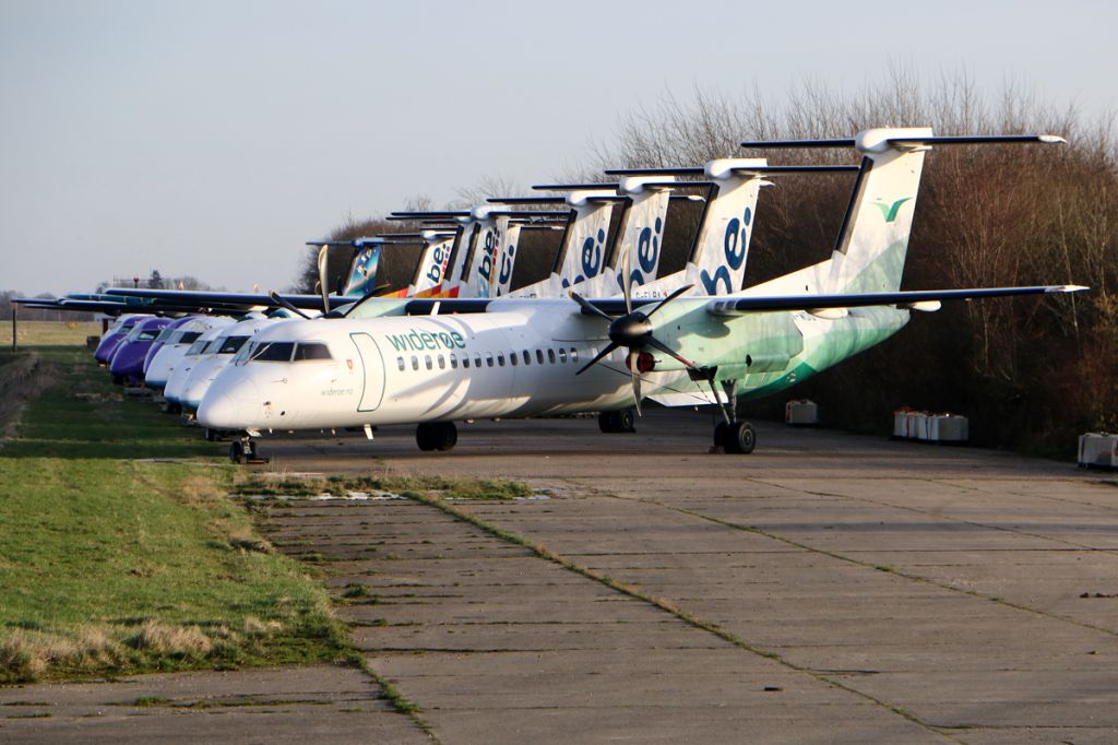 de Havilland Dash 8-400 (LN-WDG)
