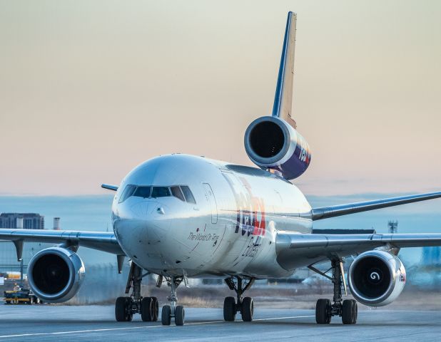 McDonnell Douglas DC-10 (N318FE) - FDX148 making her way to the FEDEX ramp next to my shooting location at YYZ