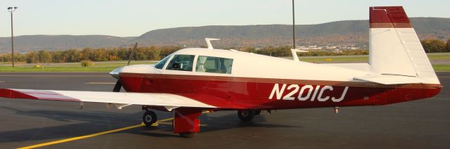 Mooney M-20 (N201CJ)